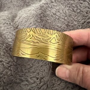 Gorgeous brass cuff